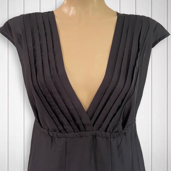 TARGET Midi Dress Size 14 High Waisted Ombré Hem pattern Plunge V Neckline - Picture 3 of 7
